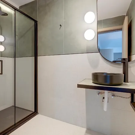 Manoel De Vilhena Apartment *