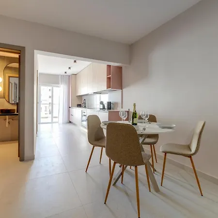 Manoel De Vilhena By Buena Vista * Gżira